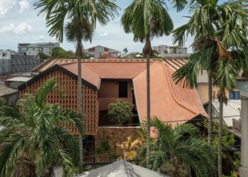 Dạ Homestay Vĩ Dạ Huế nhìn từ ngoài
