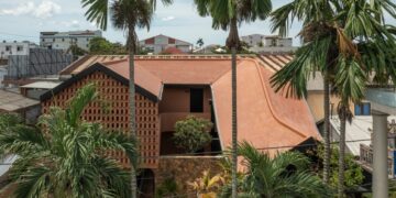 Dạ Homestay Vĩ Dạ Huế nhìn từ ngoài