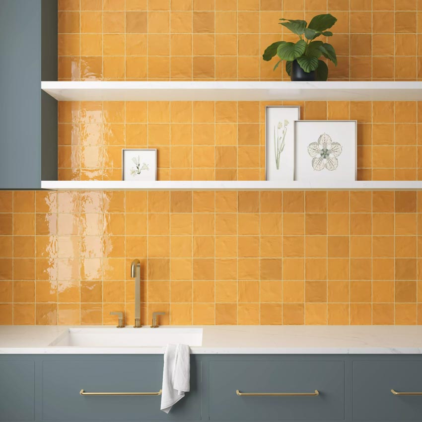 Không gian nội thất hiện đại sử dụng gạch men đa sắc với các gam màu nóng, pastel và tự nhiên tạo chiều sâu thị giác - 1