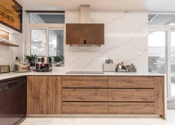 Thiết kế căn bếp hiện đại và mạnh mẽ - 2