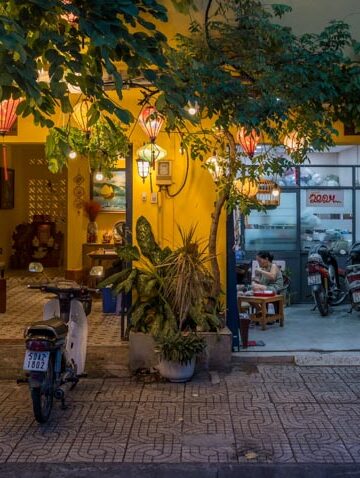 Vẻ đẹp vượt thời gian giữa lòng Chợ Lớn - 17