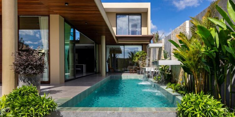 HT House: Tổ ấm gần gũi thiên nhiên cho gia đình 3 người - 11