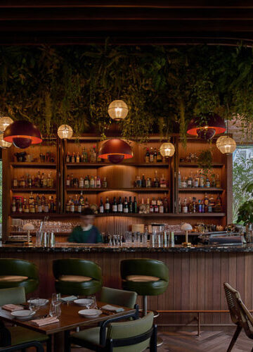 Izakaya, một hơi thở mới từ gỗ sồi trắng Mỹ