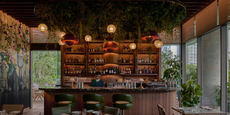 Izakaya, một hơi thở mới từ gỗ sồi trắng Mỹ