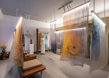 LAE Exhibition: Sự quyến rũ của áo dài qua lăng kính đương đại - 27