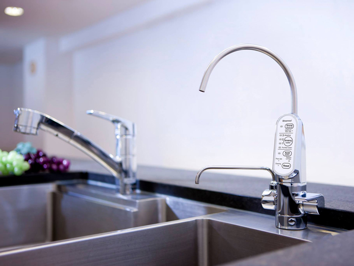 Thiết bị lọc nước điện giải AL700E