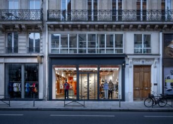 Napapijri Milan: Một khoảng tĩnh giữa thành phố không ngủ