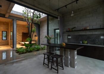 Câu chuyện về ngôi nhà trong lòng thiên nhiên - 2