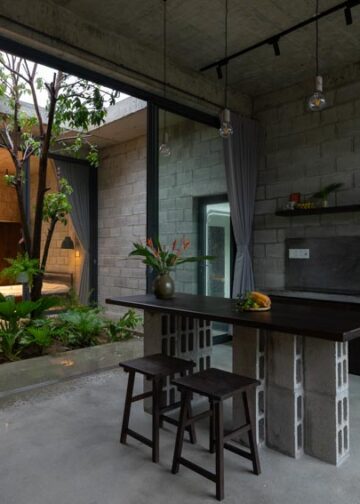 Câu chuyện về ngôi nhà trong lòng thiên nhiên - 2