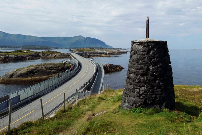 Đường vượt biển Oaks Atletant – con đường nguy hiểm nhất thế giới