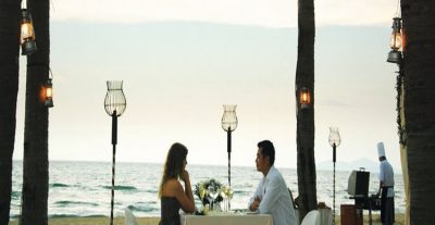 Tận hưởng kỳ trăng mật trong mơ tại Furama Resort Đà Nẵng