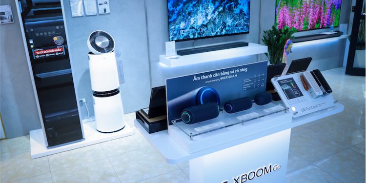 LG khai trương LG Premium Showroom – nơi trải nghiệm các thiết bị điện tử cao cấp nhất