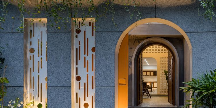 V House – ngôi nhà tràn ngập ánh sáng với những mảng xanh -22