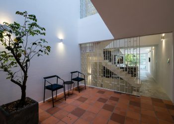 ZAKK & MB'S House: Cải tạo mang ánh sáng tự nhiên vào nhà -38