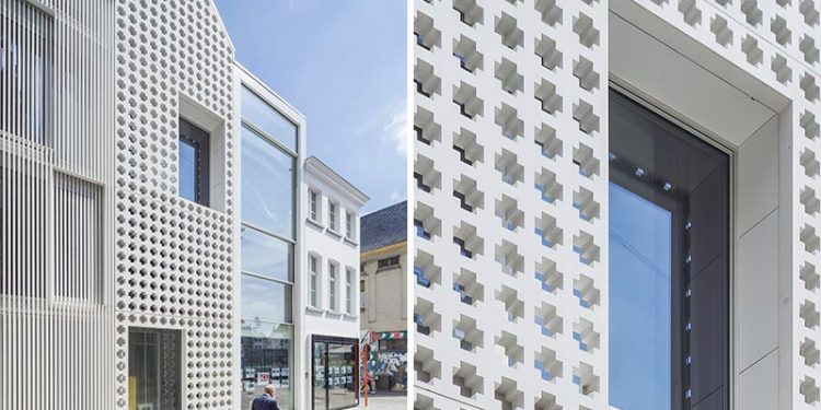 House of Lorraine - ngôi nhà có họa tiết hình chữ thập-1