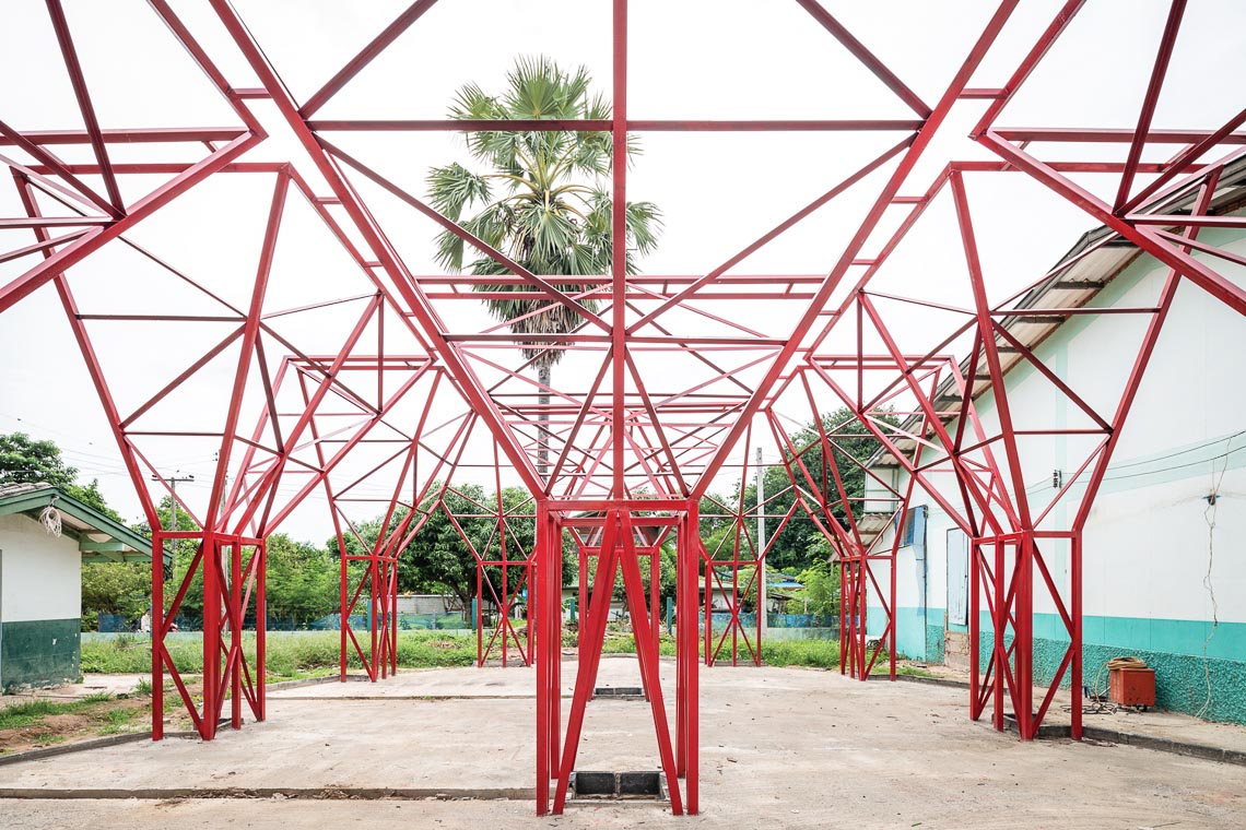 Ngôi trường Pylonesque: Cấu trúc phân bổ lại lượng nước mưa-11
