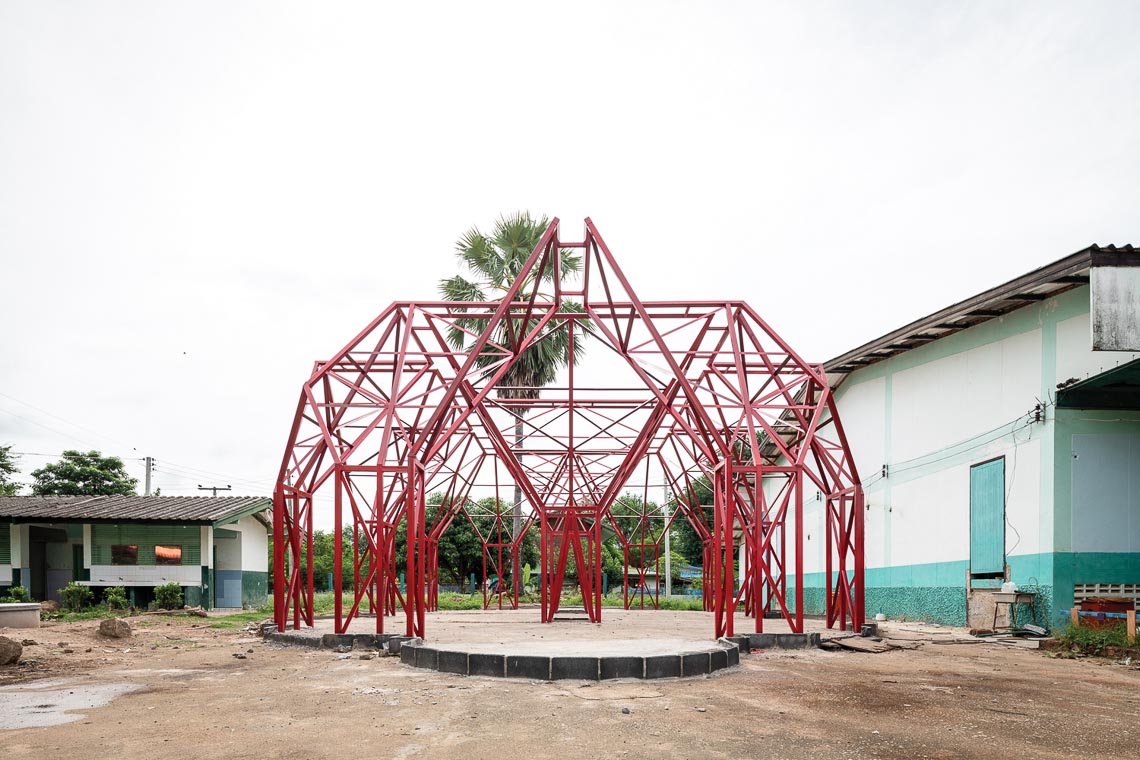 Ngôi trường Pylonesque: Cấu trúc phân bổ lại lượng nước mưa-9
