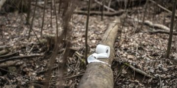 Nhiếp ảnh gia Mỹ ‘gây sốt’ vì bộ ảnh giấy vệ sinh ‘sắp tuyệt chủng’-4