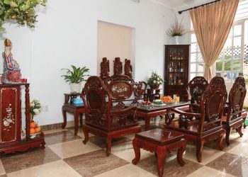 Phòng khách đắc cách nhờ dung hòa -3