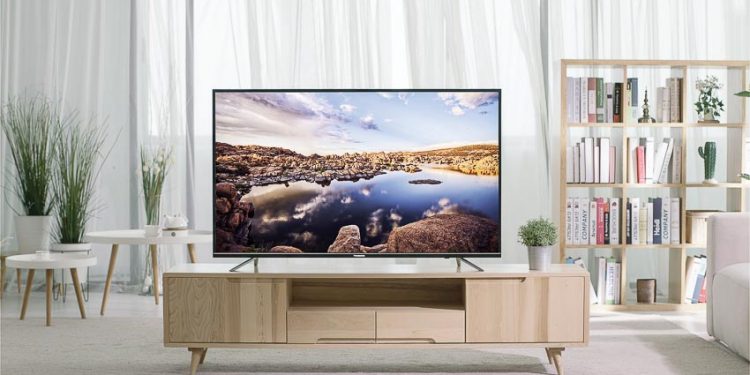 Panasonic ra mắt siêu phẩm Android 8.0 4K TV
