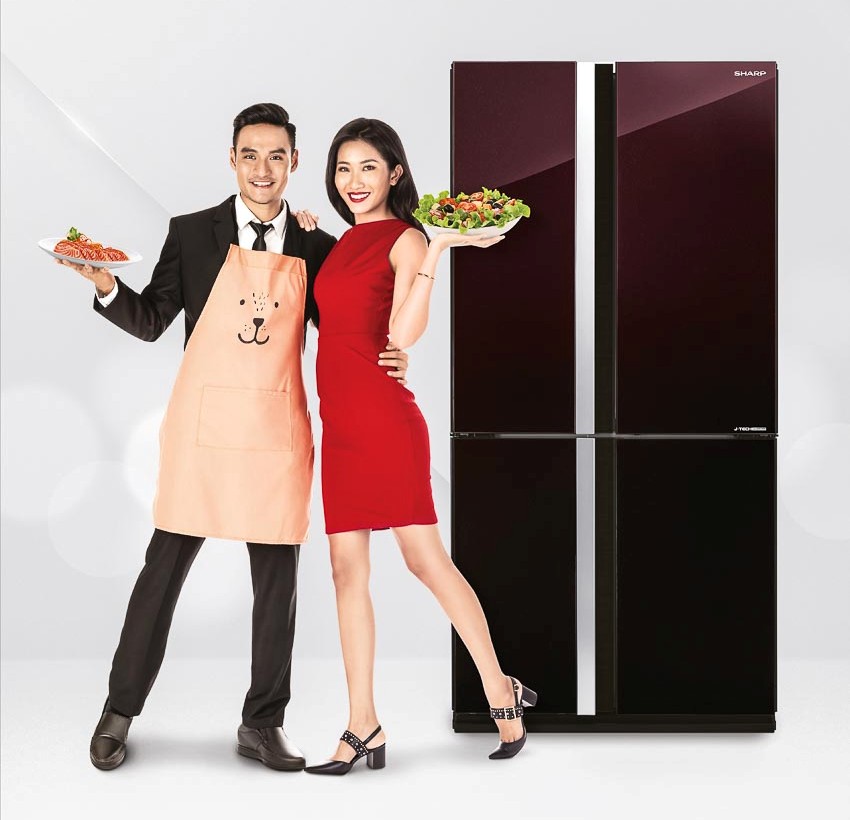 Tủ lạnh bốn cửa Olive Glassdoor của Sharp 6