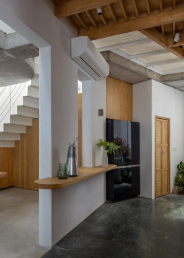 TH+ House by ODDO Architects