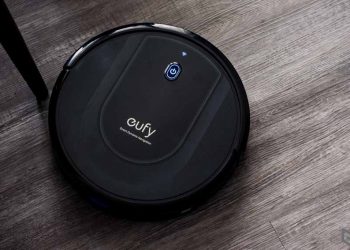 Robot hút bụi lau sàn Eufy RoboVac G10 Hybrid