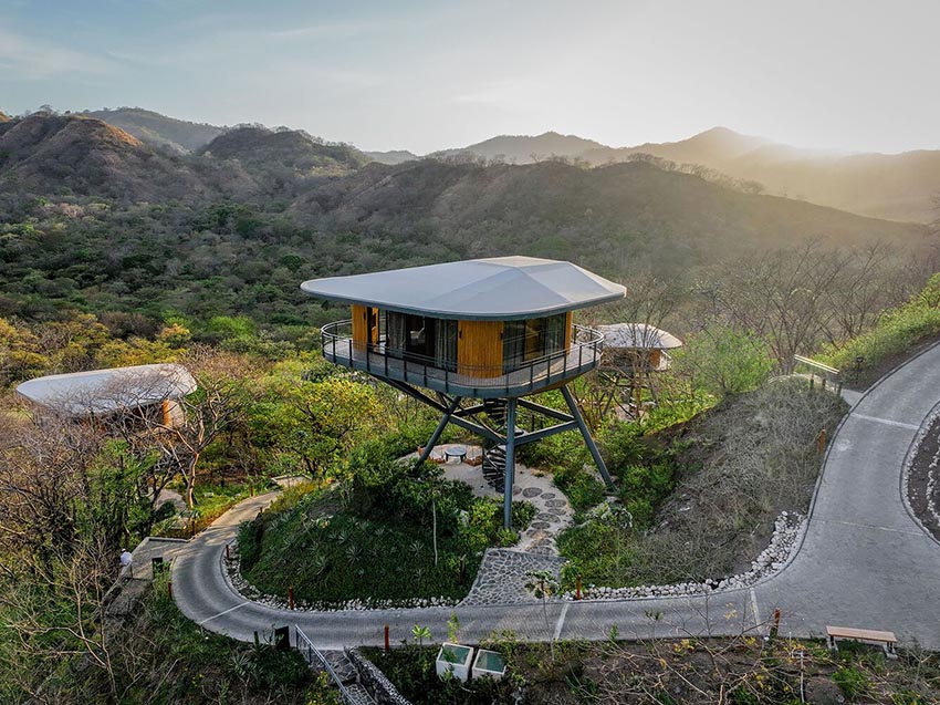Các pod nghỉ dưỡng lơ lửng giữa rừng nhiệt đới tại Suitree Experience Hotel do Studio Saxe thiết kế ở Costa Rica - 12