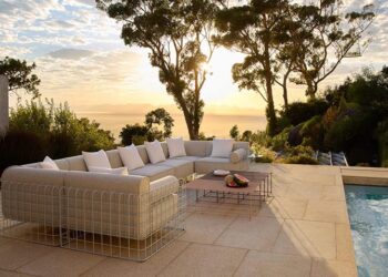 SuperRational sofa modular ngoài trời trong không gian sống mở hiện đại - 2