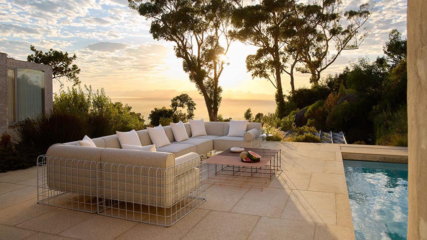 SuperRational sofa modular ngoài trời trong không gian sống mở hiện đại - 2