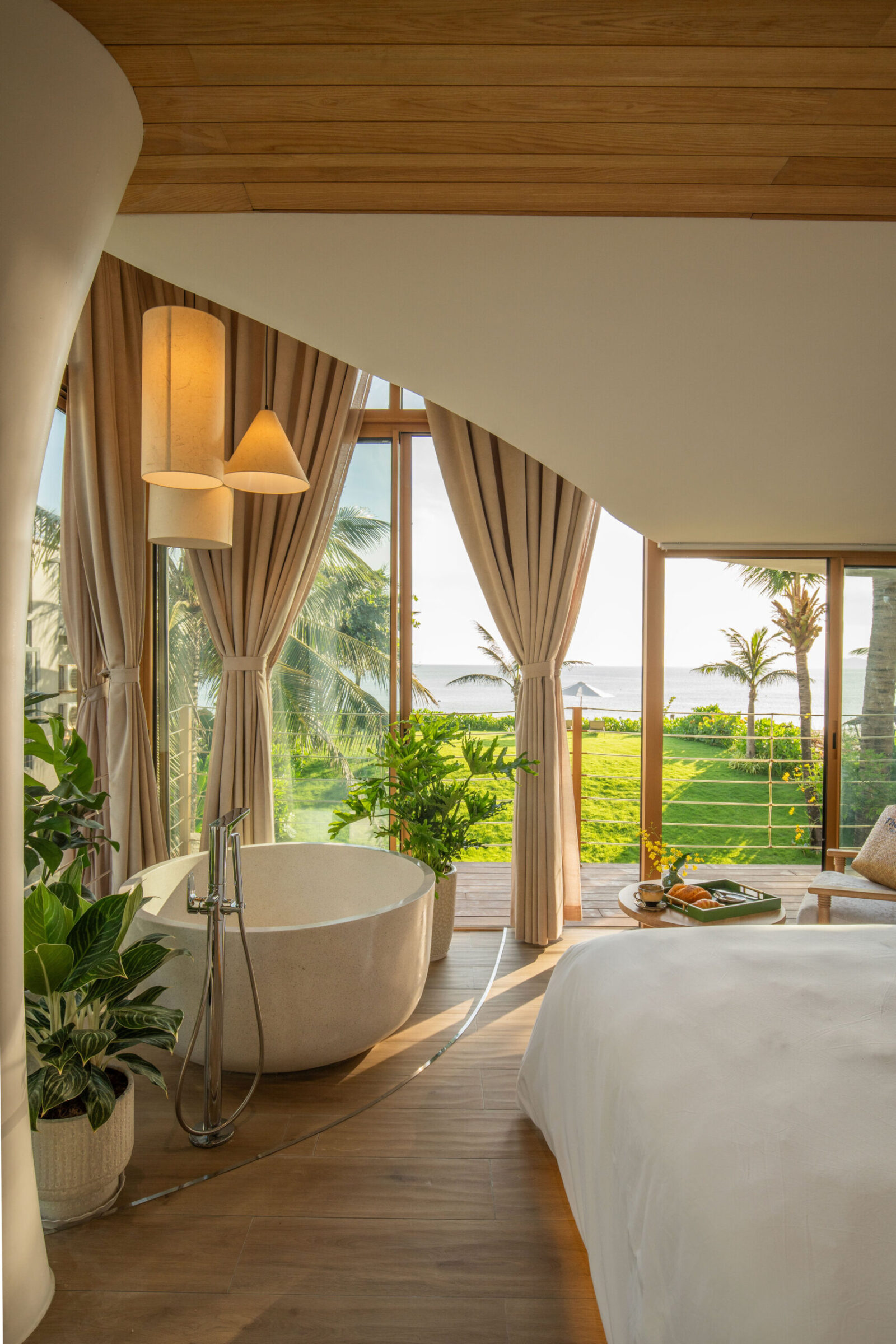 The TH Villa Hoi An / 85 Design