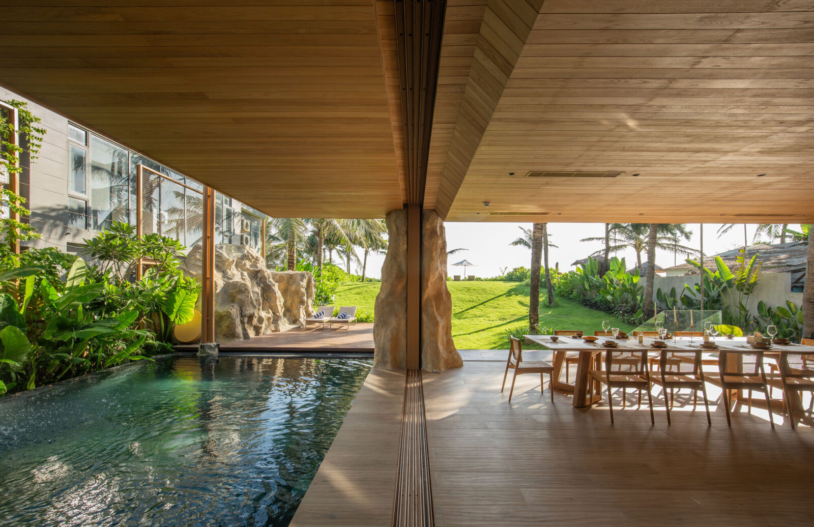 The TH Villa Hoi An / 85 Design