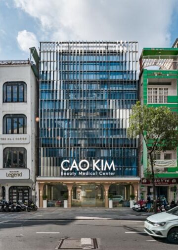 Câu chuyện về một ngôi nhà cũ biến hình thành trung tâm thẩm mỹ hiện đại - 14