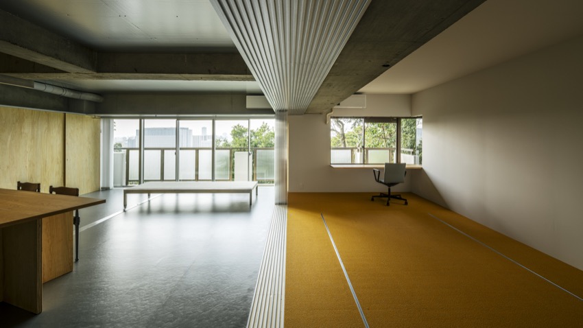 Căn hộ cải tạo ở Sakurazaka với vách trượt