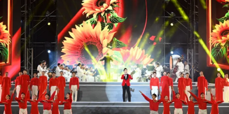 Văn học nghệ thuật TPHCM: 50 năm tỏa sáng cùng thành phố trẻ