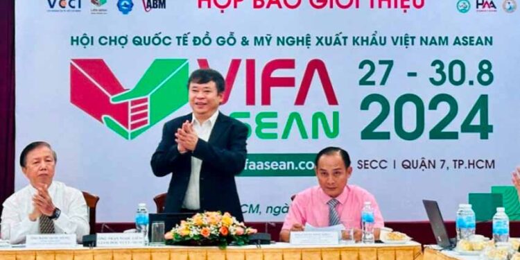 Hội chợ Quốc tế Đồ gỗ & Mỹ nghệ Xuất khẩu Việt Nam ASEAN lần 2 diễn ra vào cuối tháng 8/2024 - 4