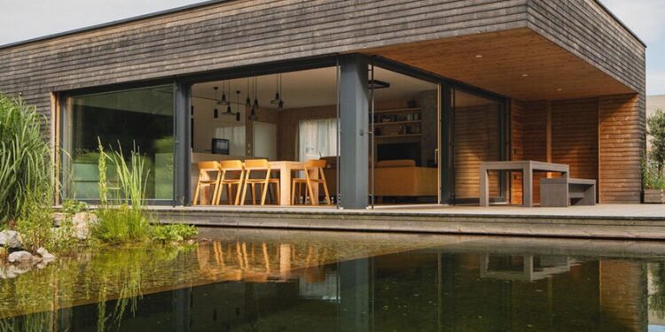 Ngôi nhà bên mặt nước - nơi ánh sáng trôi qua vùng đầm lầy - 27