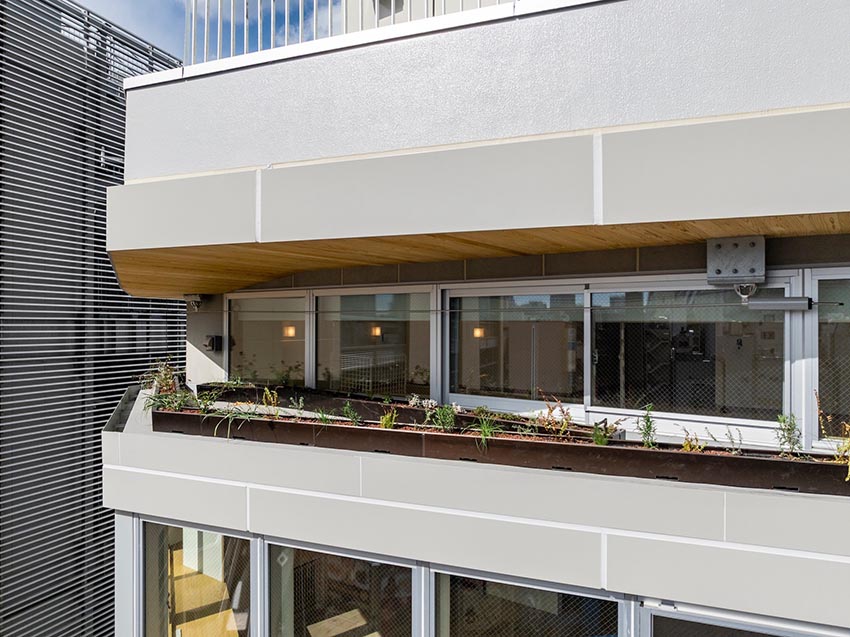 82m² ở Ikebukuro: khi quy định phòng cháy sinh ra một khu vườn - 9