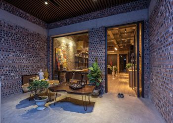 Xông đất một văn phòng thiết kế - 2